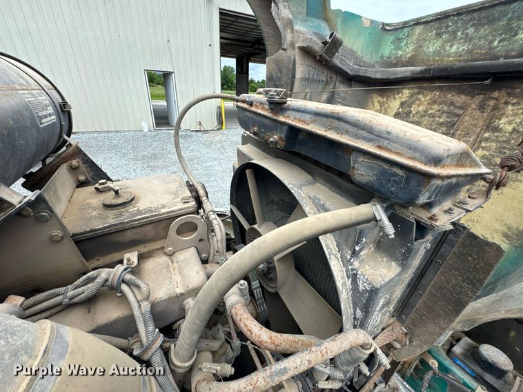 image for item DU9755 1988 Kenworth T60 semi truck