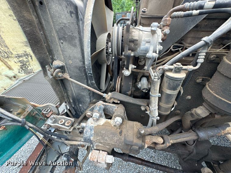 image for item DU9755 1988 Kenworth T60 semi truck