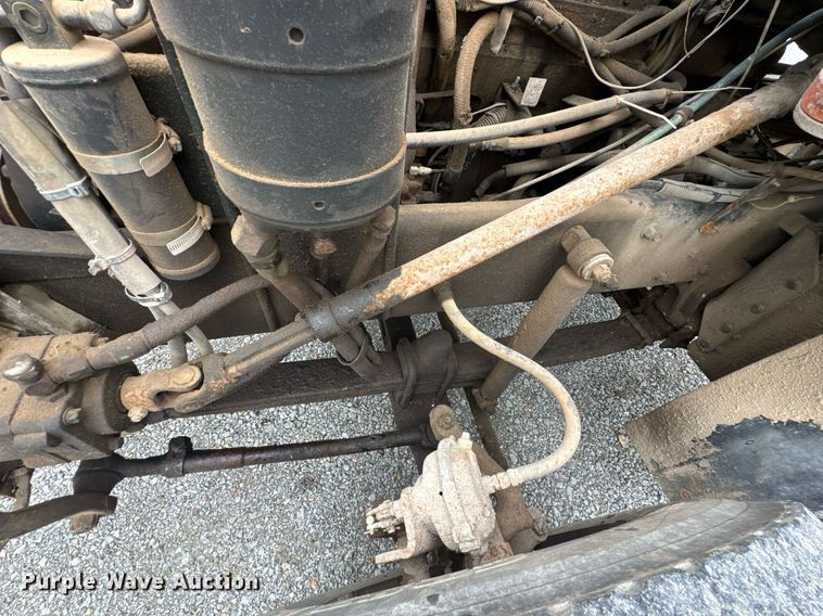 image for item DU9755 1988 Kenworth T60 semi truck