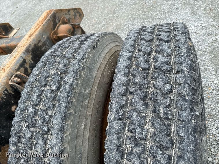 image for item DU9755 1988 Kenworth T60 semi truck