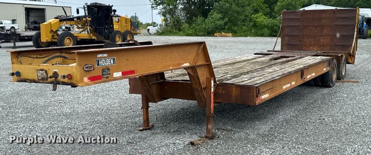 image for item DU9756 1986 Holden HLB36225 equipment trailer