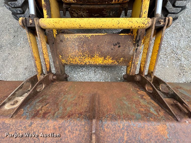 image for item DU9757 2006 New Holland B95 backhoe