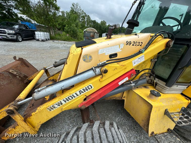 image for item DU9757 2006 New Holland B95 backhoe