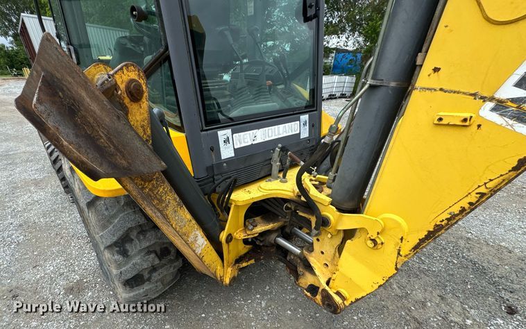 image for item DU9757 2006 New Holland B95 backhoe