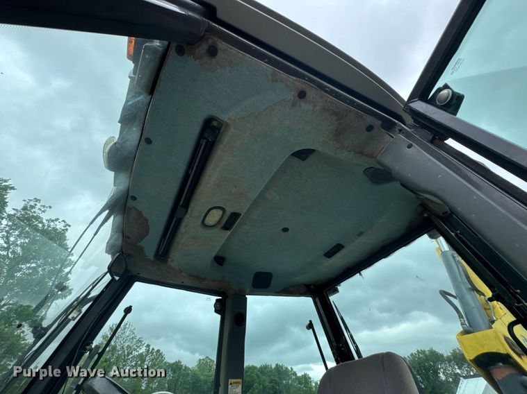 image for item DU9757 2006 New Holland B95 backhoe