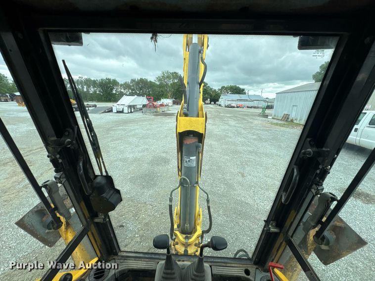 image for item DU9757 2006 New Holland B95 backhoe