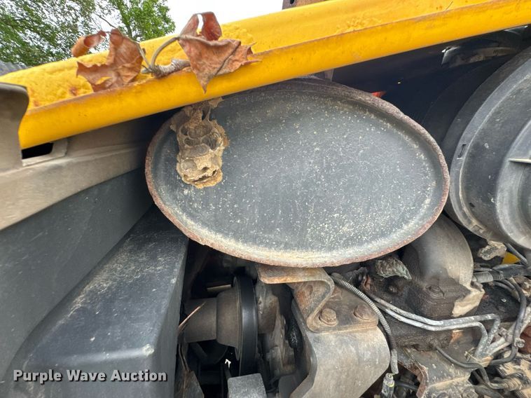 image for item DU9757 2006 New Holland B95 backhoe