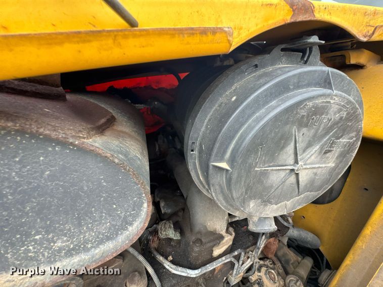 image for item DU9757 2006 New Holland B95 backhoe