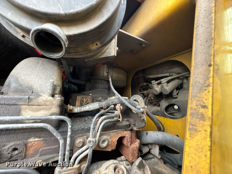 image for item DU9757 2006 New Holland B95 backhoe