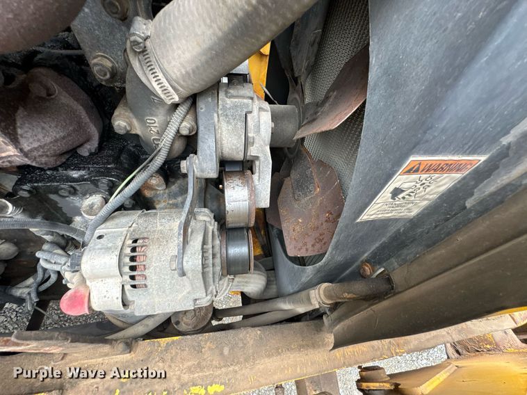 image for item DU9757 2006 New Holland B95 backhoe