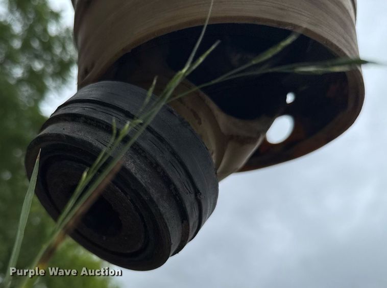 image for item DU9758 John Deere CX15 batwing rotary mower