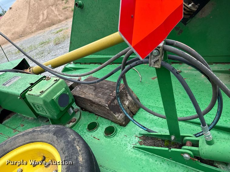 image for item DU9758 John Deere CX15 batwing rotary mower