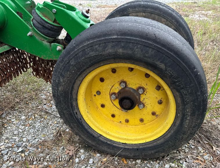 image for item DU9758 John Deere CX15 batwing rotary mower