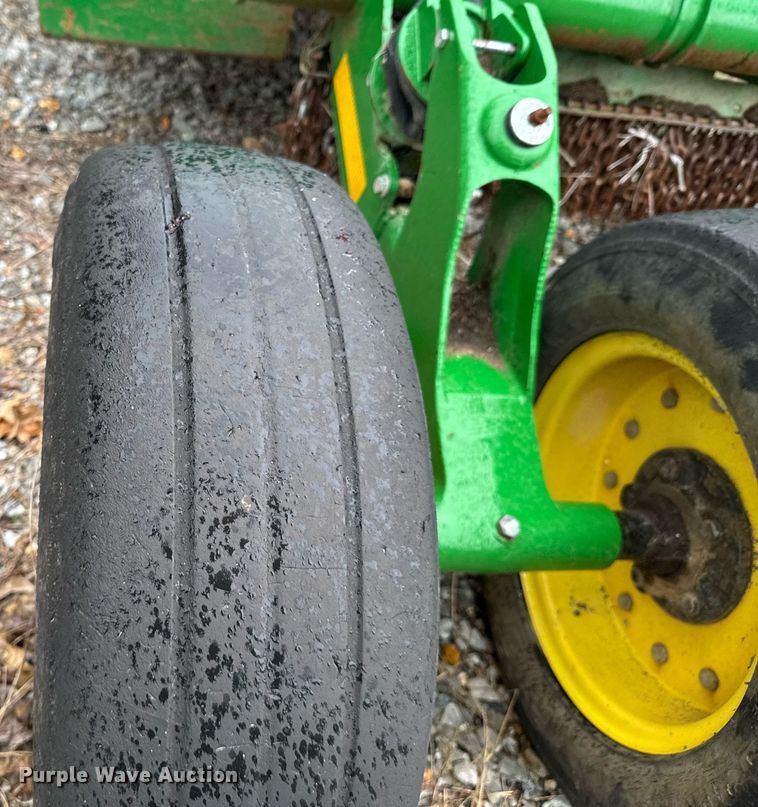 image for item DU9759 John Deere CX15 batwing rotary mower