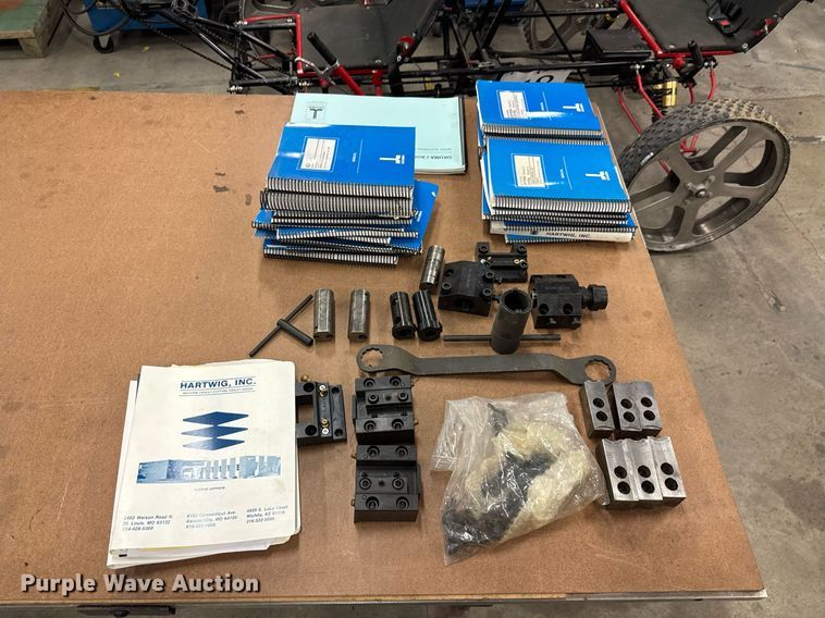 image for item DU9770 Okuma 762S lathe