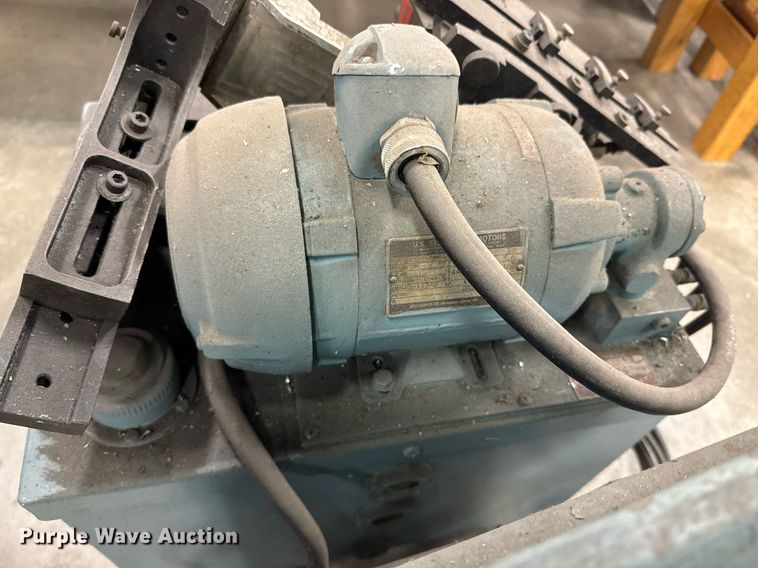 image for item DU9771 1944 Monarch 10