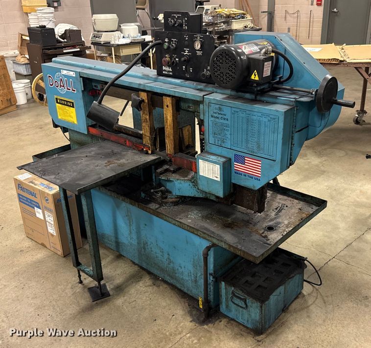image for item DU9772 DoAll C-916S metal band saw
