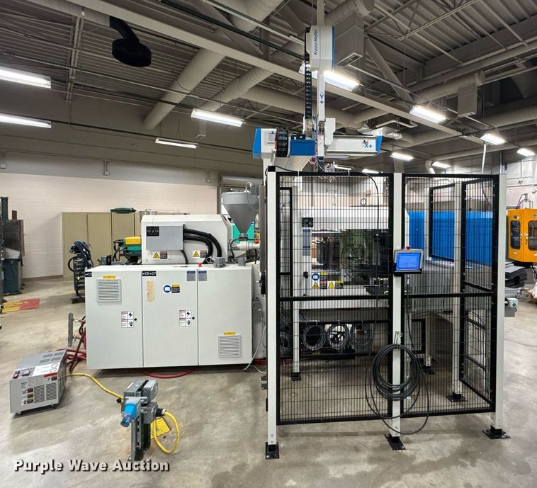 image for item DU9773 2017 KraussMaffei KM-81-100-PX injection molding machine