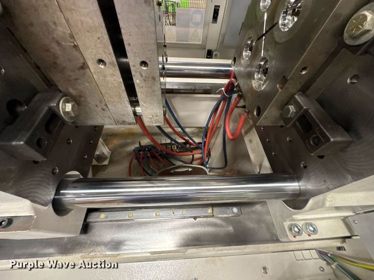 image for item DU9773 2017 KraussMaffei KM-81-100-PX injection molding machine