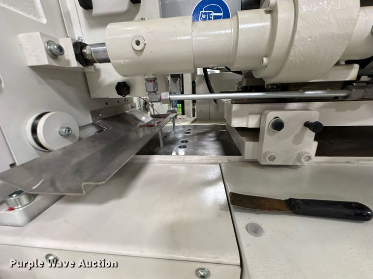 image for item DU9773 2017 KraussMaffei KM-81-100-PX injection molding machine