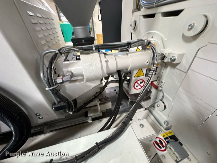 image for item DU9773 2017 KraussMaffei KM-81-100-PX injection molding machine