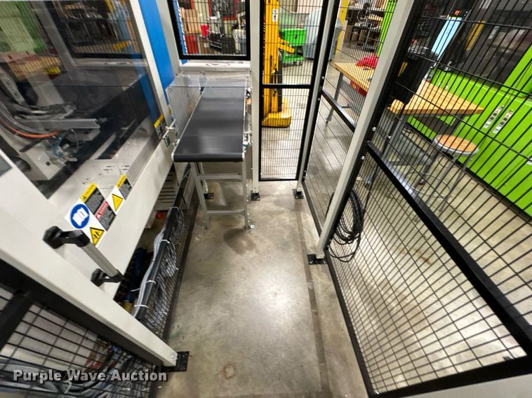 image for item DU9773 2017 KraussMaffei KM-81-100-PX injection molding machine