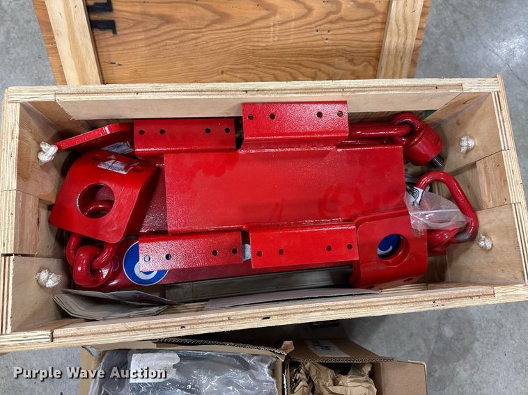 image for item DU9773 2017 KraussMaffei KM-81-100-PX injection molding machine