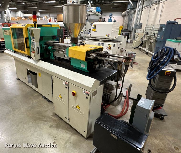 image for item DU9774 2000 Arburg 320S Allrounder injection molding machine