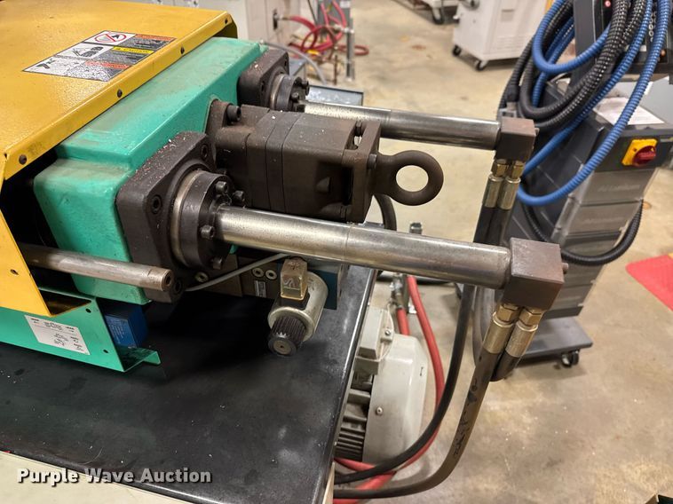 image for item DU9774 2000 Arburg 320S Allrounder injection molding machine