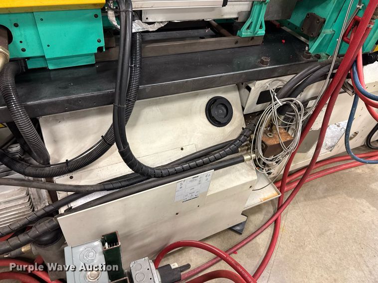 image for item DU9774 2000 Arburg 320S Allrounder injection molding machine