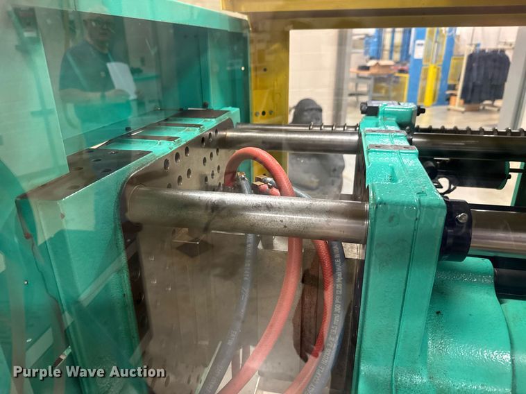 image for item DU9774 2000 Arburg 320S Allrounder injection molding machine