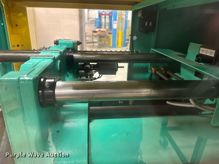 image for item DU9774 2000 Arburg 320S Allrounder injection molding machine