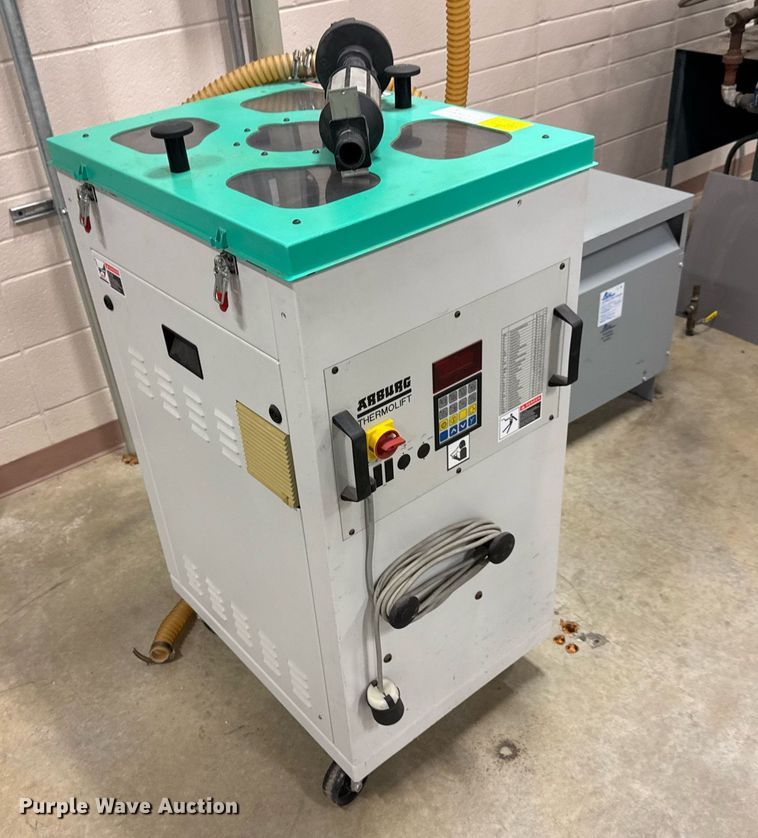 image for item DU9774 2000 Arburg 320S Allrounder injection molding machine