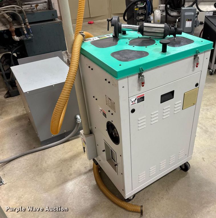 image for item DU9774 2000 Arburg 320S Allrounder injection molding machine