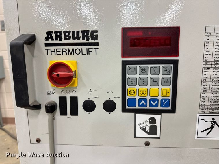 image for item DU9774 2000 Arburg 320S Allrounder injection molding machine