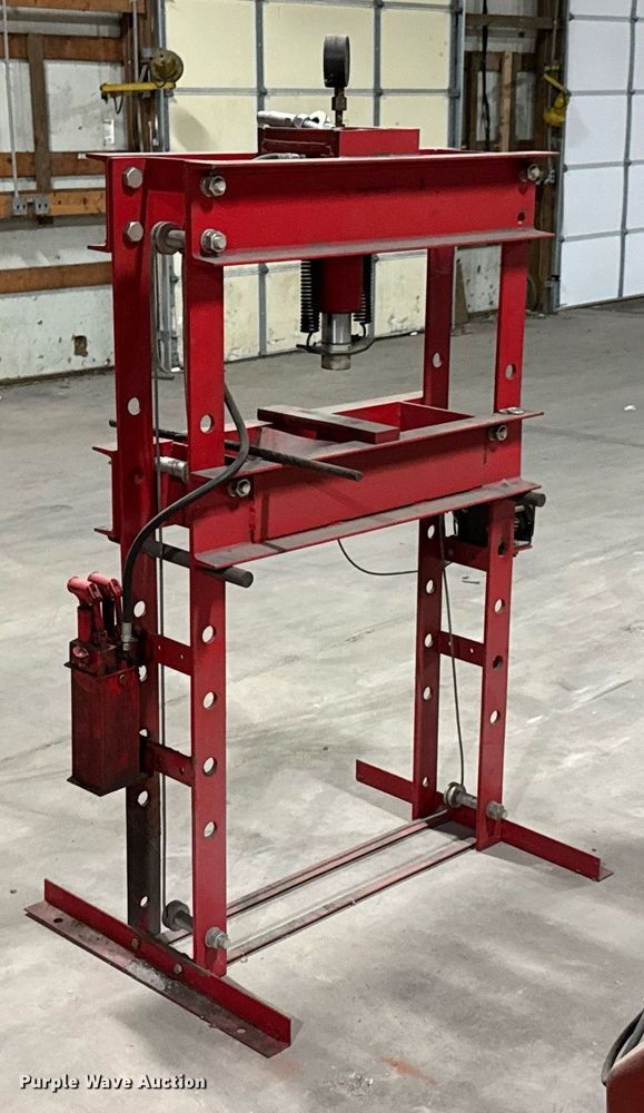 image for item DU9776 AFF BHS-50 hydraulic shop press