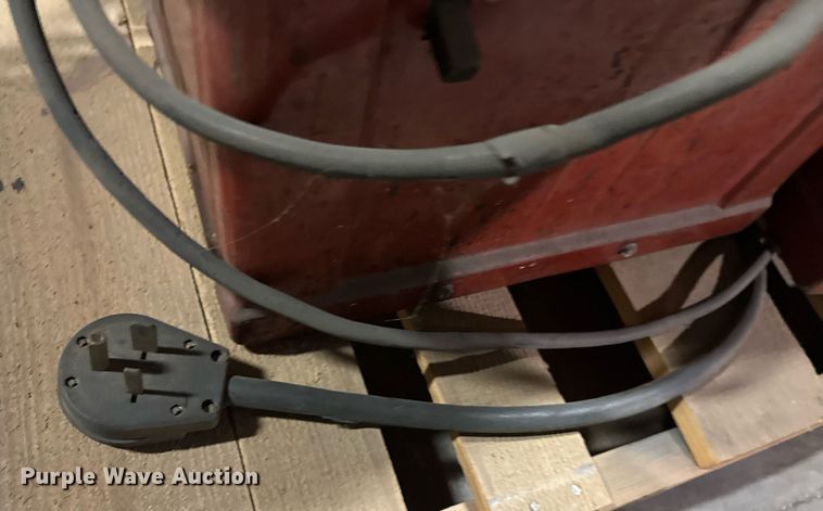 image for item DU9777 (5) welders & chop saws