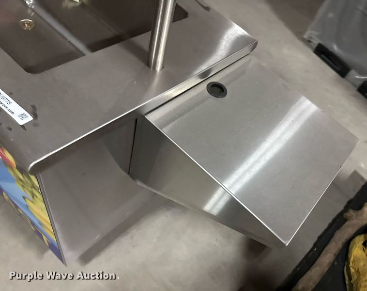 image for item DU9778 (3) Serving carts