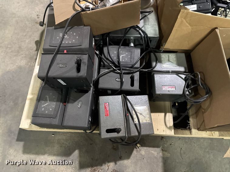 image for item DU9779 School electronics