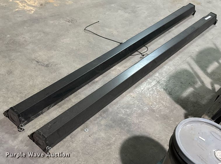 image for item DU9781 (2) Draper projector screens