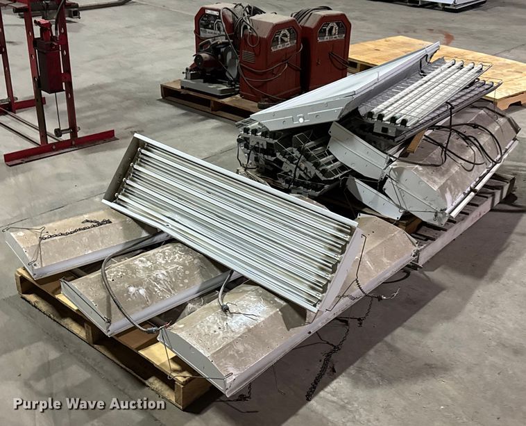 image for item DU9783 (20) Industrial Ceiling Lights