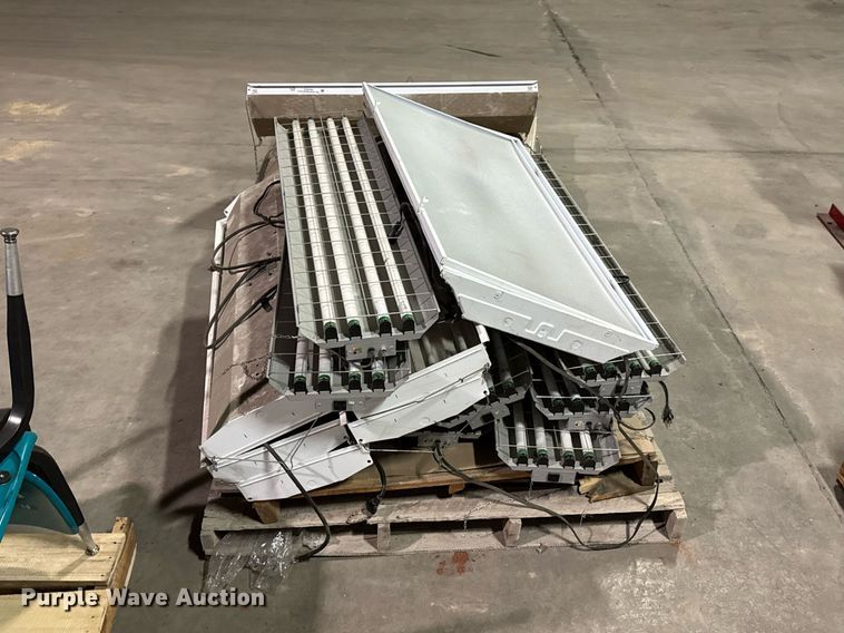 image for item DU9783 (20) Industrial Ceiling Lights