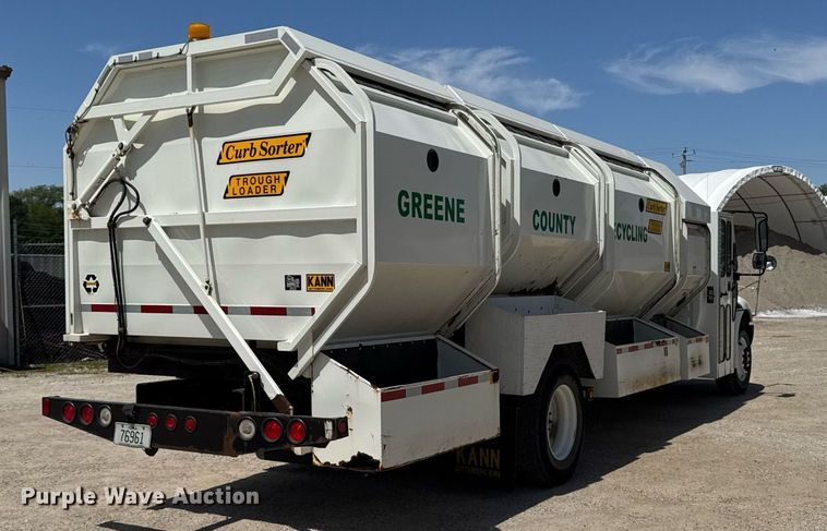 image for item DV2622 2007 International 4300 refuse truck