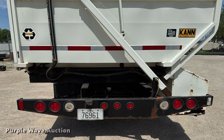 image for item DV2622 2007 International 4300 refuse truck