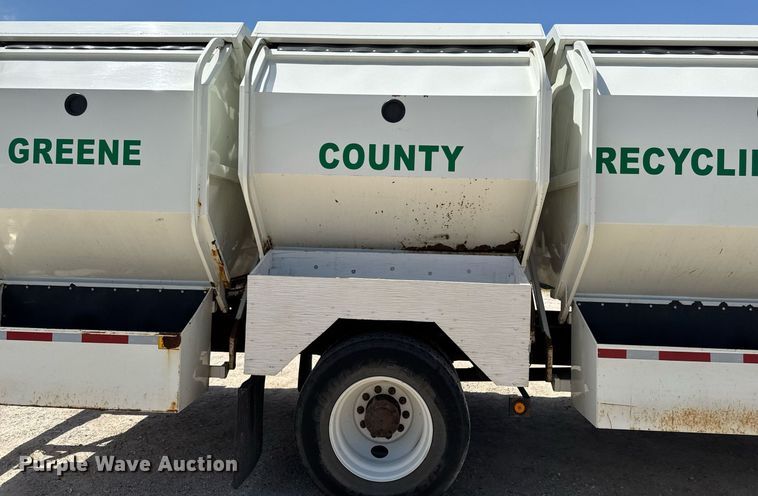 image for item DV2622 2007 International 4300 refuse truck