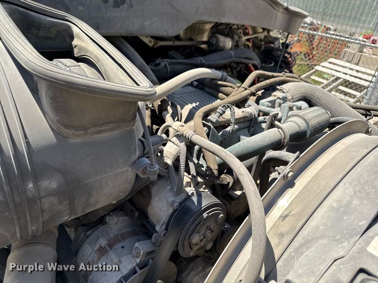 image for item DV2622 2007 International 4300 refuse truck