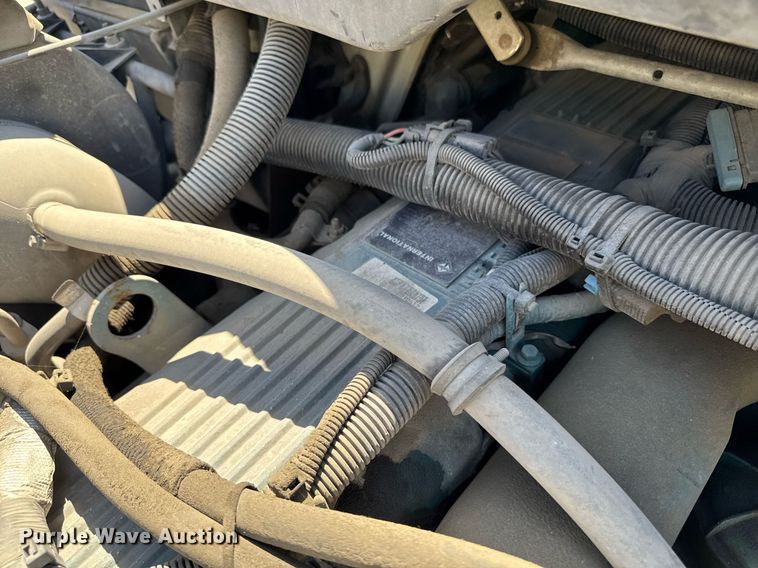 image for item DV2622 2007 International 4300 refuse truck