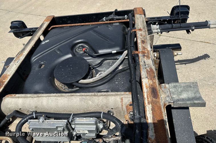 image for item DV2641 2018 Chevrolet Silverado 3500HD pickup truck cab and chassis