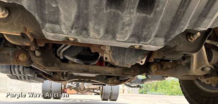 image for item DV2641 2018 Chevrolet Silverado 3500HD pickup truck cab and chassis