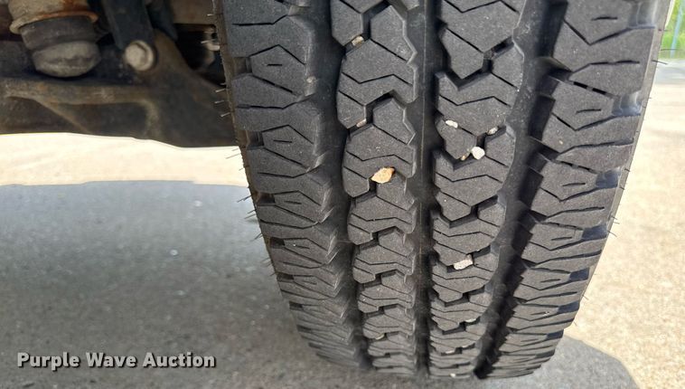 image for item DV2641 2018 Chevrolet Silverado 3500HD pickup truck cab and chassis